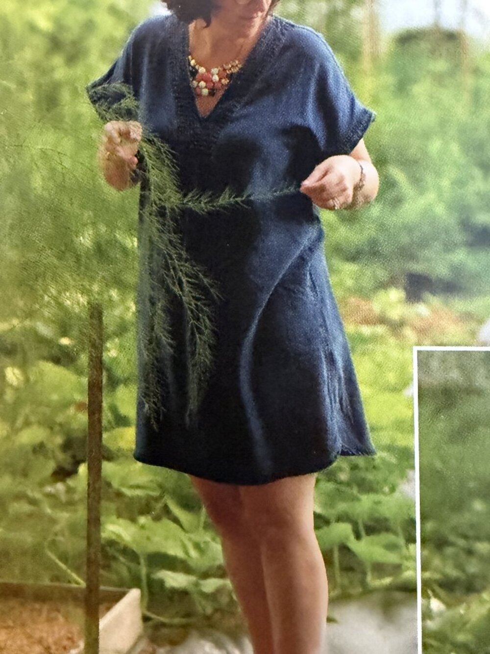 Chambray Shift Dress | Size 8 | V-Neck | Casual Fall Dress